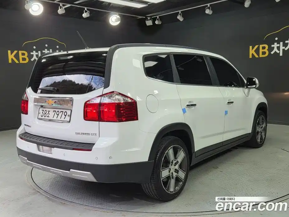 Chevrolet Orlando 2014 2.0 Автомат в Москве № 528813, фото 4