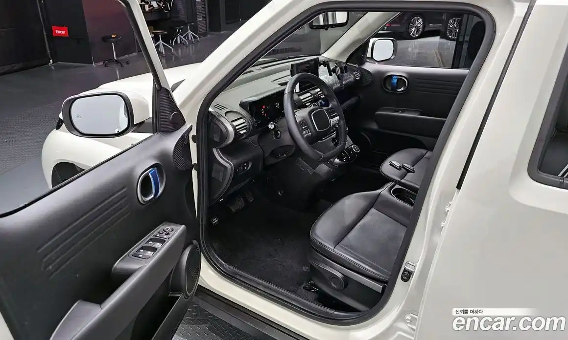 Hyundai Casper 2024 1.0 Автомат в Москве № 529541, фото 11