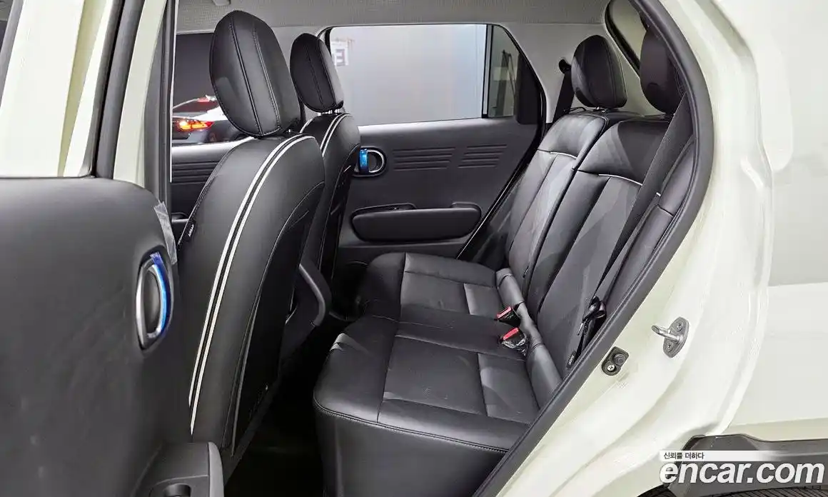 Hyundai Casper 2024 1.0 Автомат в Москве № 529541, фото 12