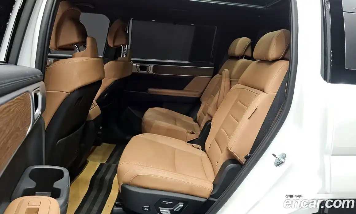 Hyundai Santa Fe 2024 2.5 Автомат в Москве № 529557, фото 18