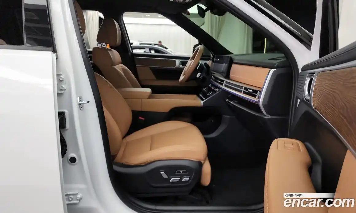 Hyundai Santa Fe 2025 2.5 Автомат в Москве № 529833, фото 11