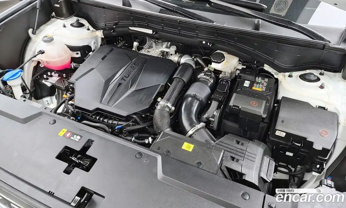 Hyundai Santa Fe 2025 2.5 Автомат в Москве № 529833, фото 6