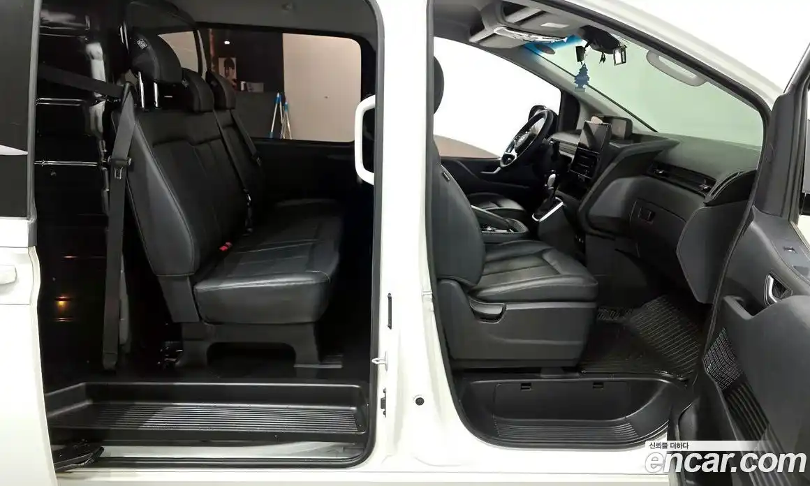 Hyundai Staria 2022 2.2 Автомат в Москве № 529955, фото 11