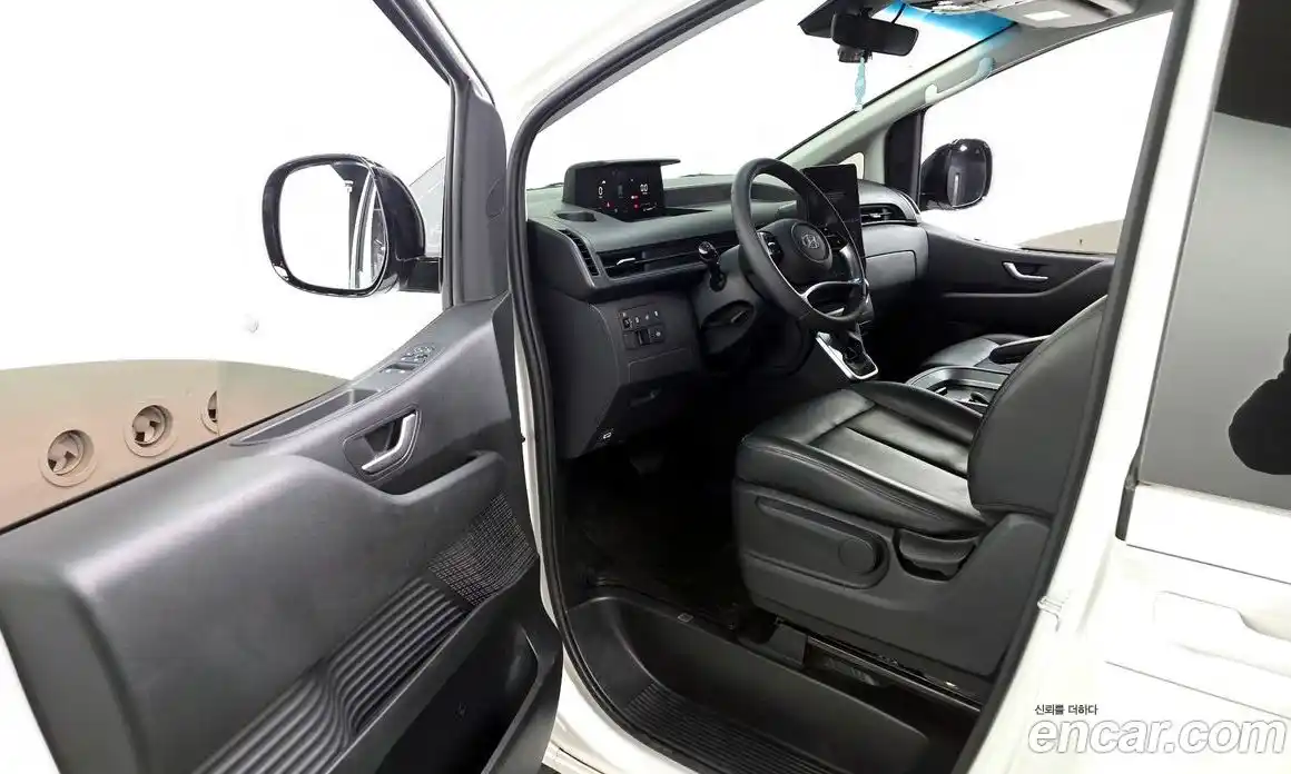 Hyundai Staria 2022 2.2 Автомат в Москве № 529955, фото 10