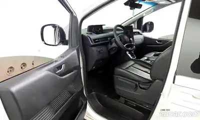 Hyundai Staria 2022 2.2 Автомат в Москве № 529955, миниатюра 10