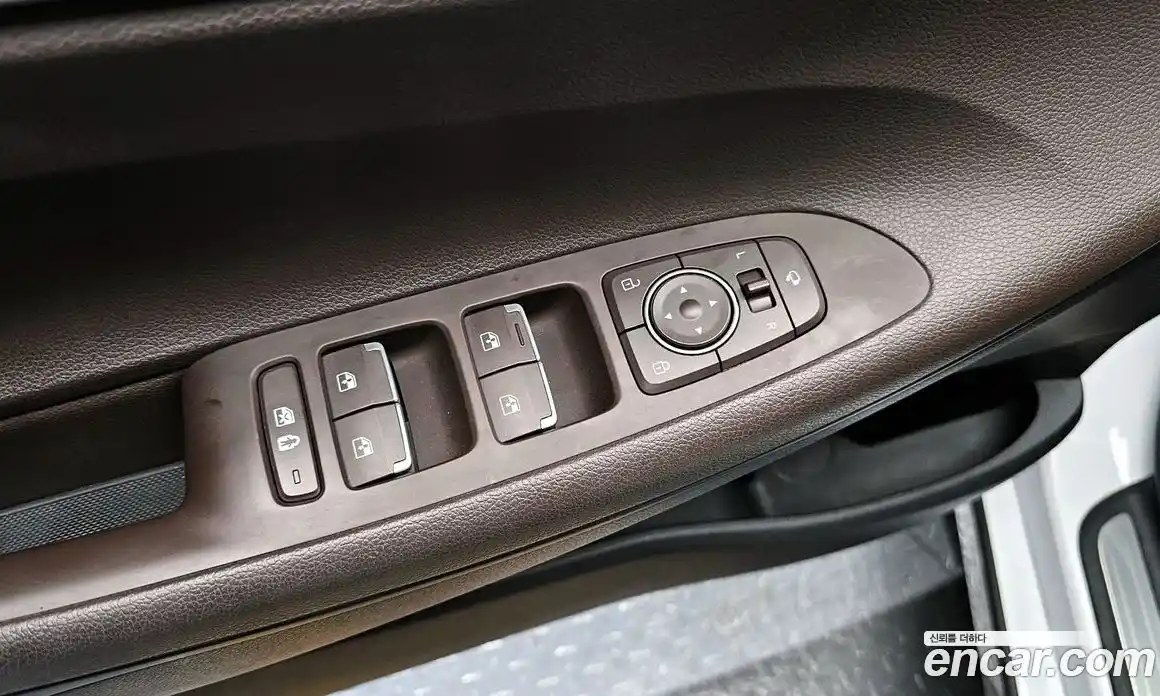 Hyundai Grandeur 2023 3.0 Автомат в Москве № 530911, фото 14