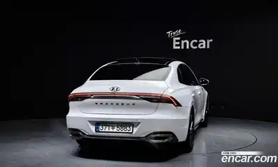 Hyundai Grandeur 2023 3.0 Автомат в Москве № 530911, миниатюра 4