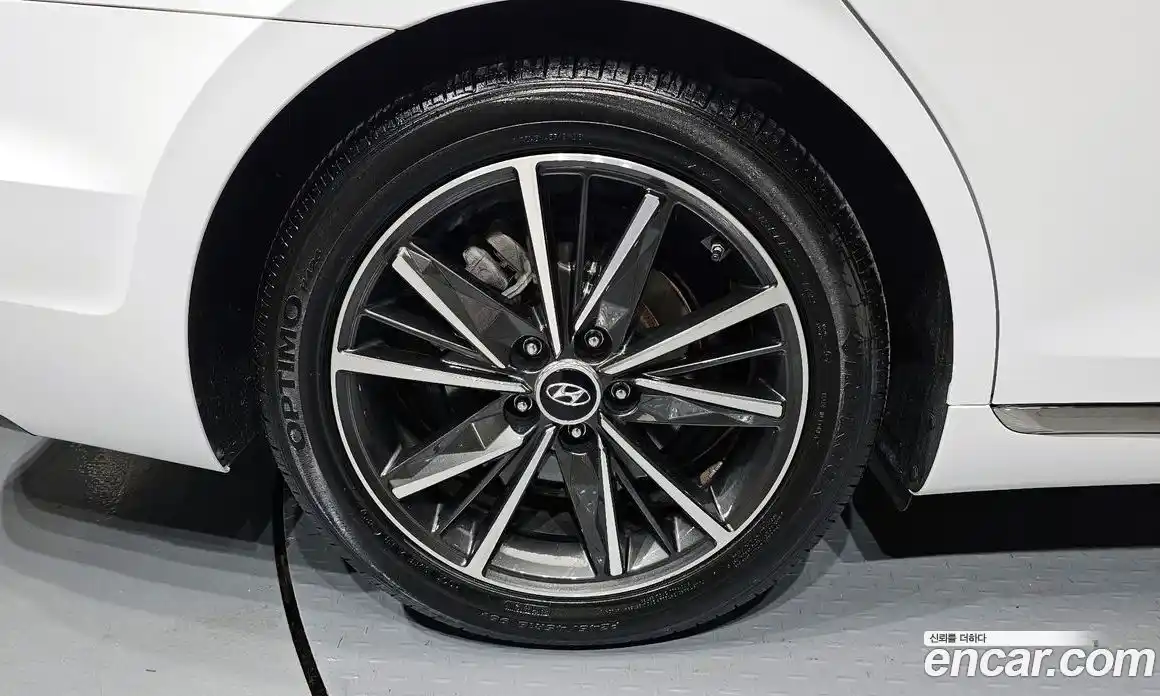 Hyundai Grandeur 2023 3.0 Автомат в Москве № 530911, фото 5