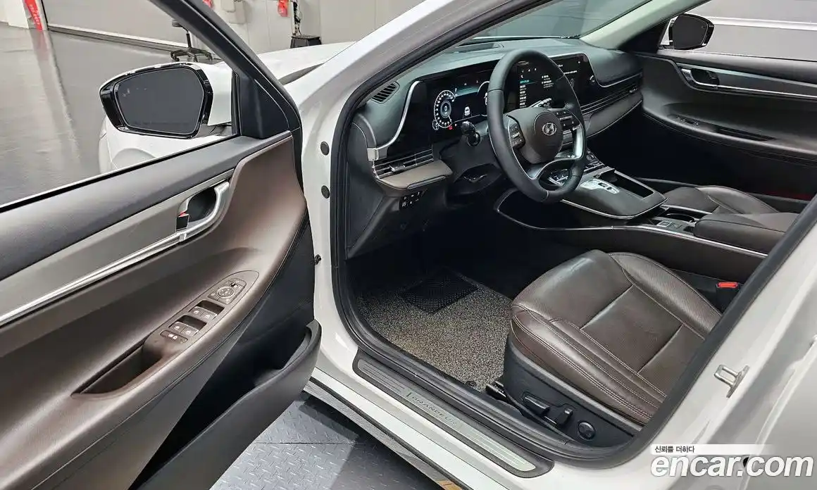 Hyundai Grandeur 2023 3.0 Автомат в Москве № 530911, фото 10