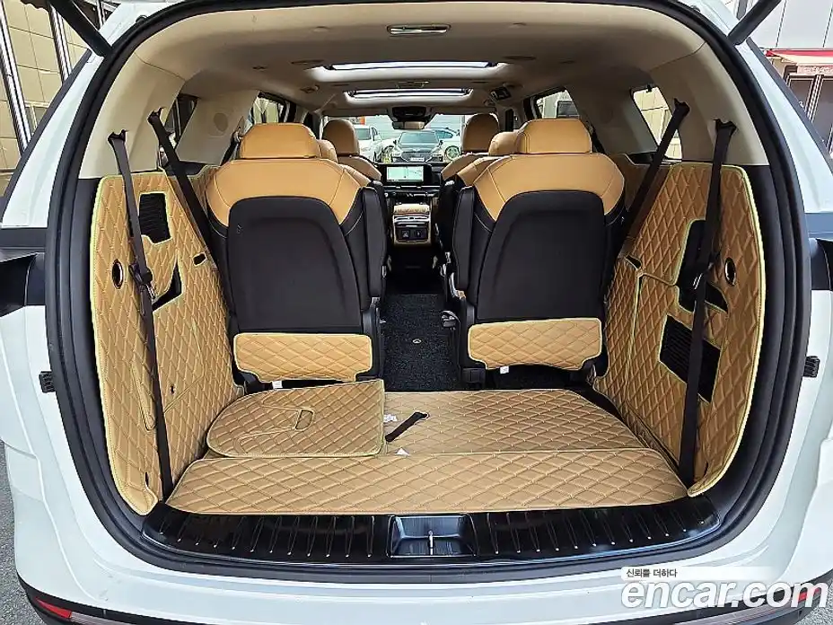 Kia Canival 2021 2.2 Автомат в Москве № 532114, фото 13