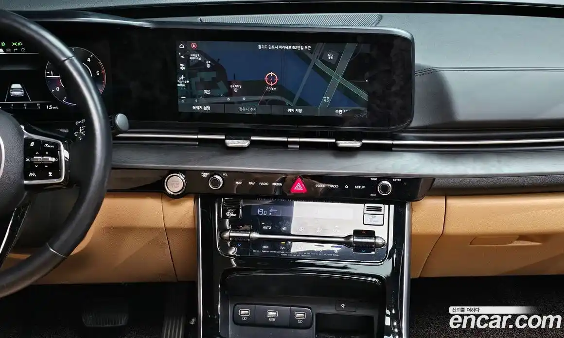 Kia Canival 2021 2.2 Автомат в Москве № 532835, фото 15