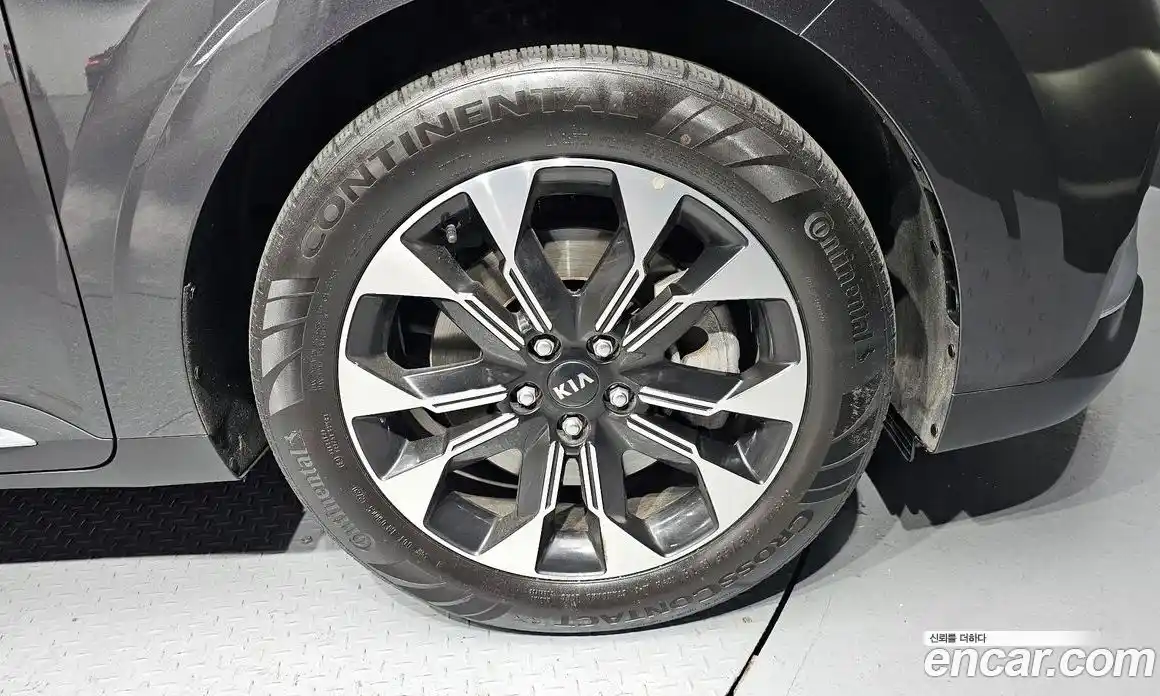 Kia Canival 2021 2.2 Автомат в Москве № 532835, фото 5