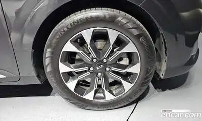 Kia Canival 2021 2.2 Автомат в Москве № 532835, миниатюра 5