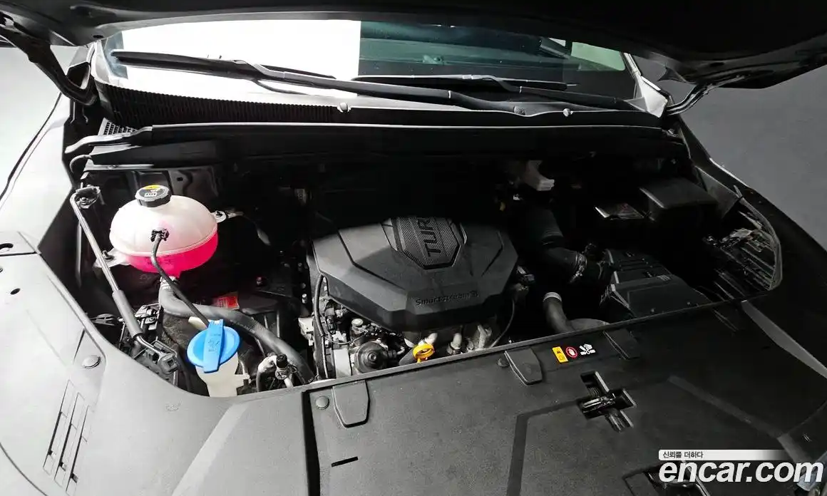 Kia Canival 2021 2.2 Автомат в Москве № 532835, фото 6