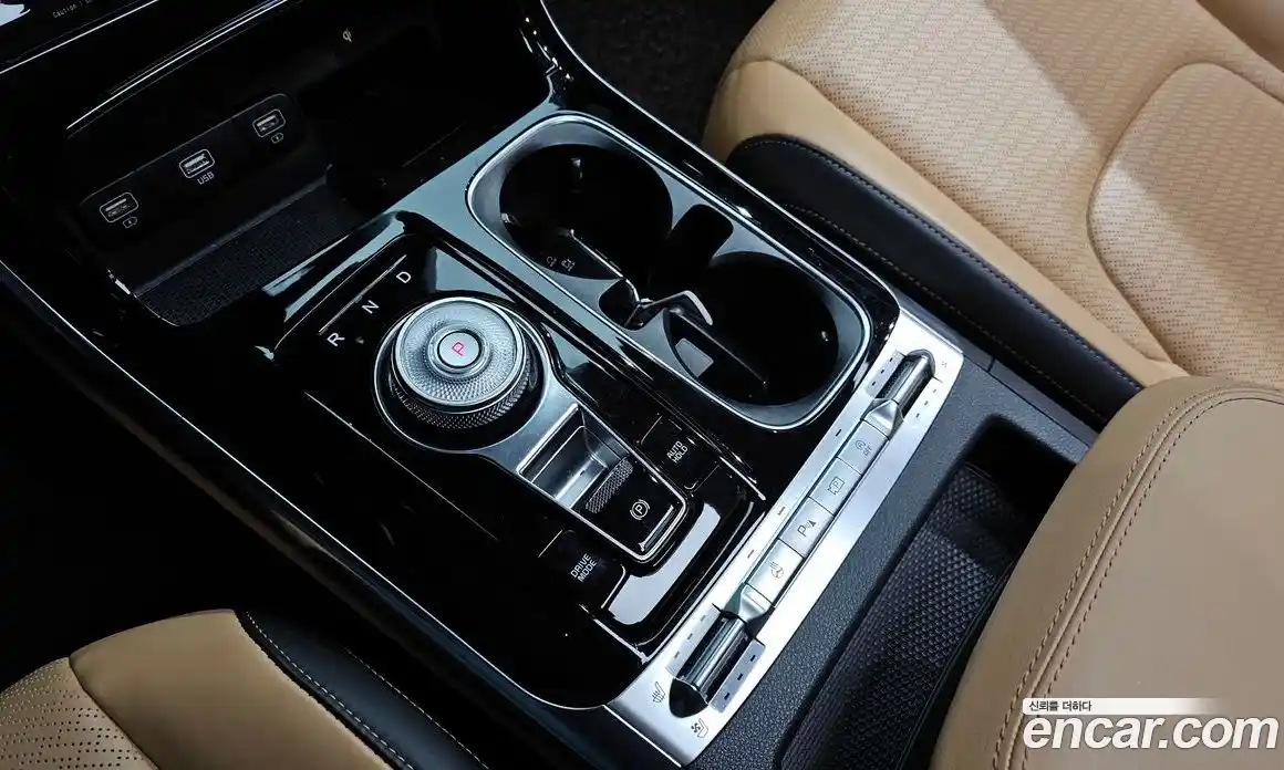 Kia Canival 2021 2.2 Автомат в Москве № 532835, фото 9