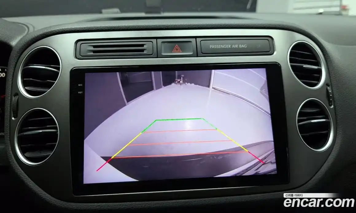 Volkswagen Tiguan 2016 2.0 Автомат в Москве № 533311, фото 15