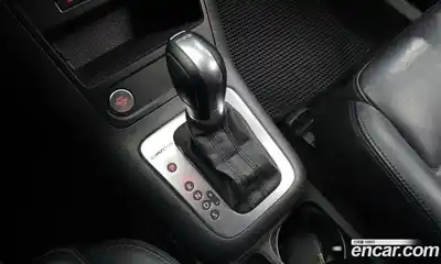 Volkswagen Tiguan 2016 2.0 Автомат в Москве № 533311, миниатюра 9