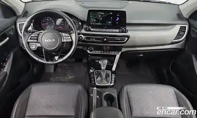 Kia Seltos 2023 1.6 Автомат в Москве № 534407, миниатюра 6