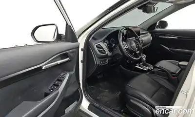 Kia Seltos 2023 1.6 Автомат в Москве № 534407, миниатюра 9