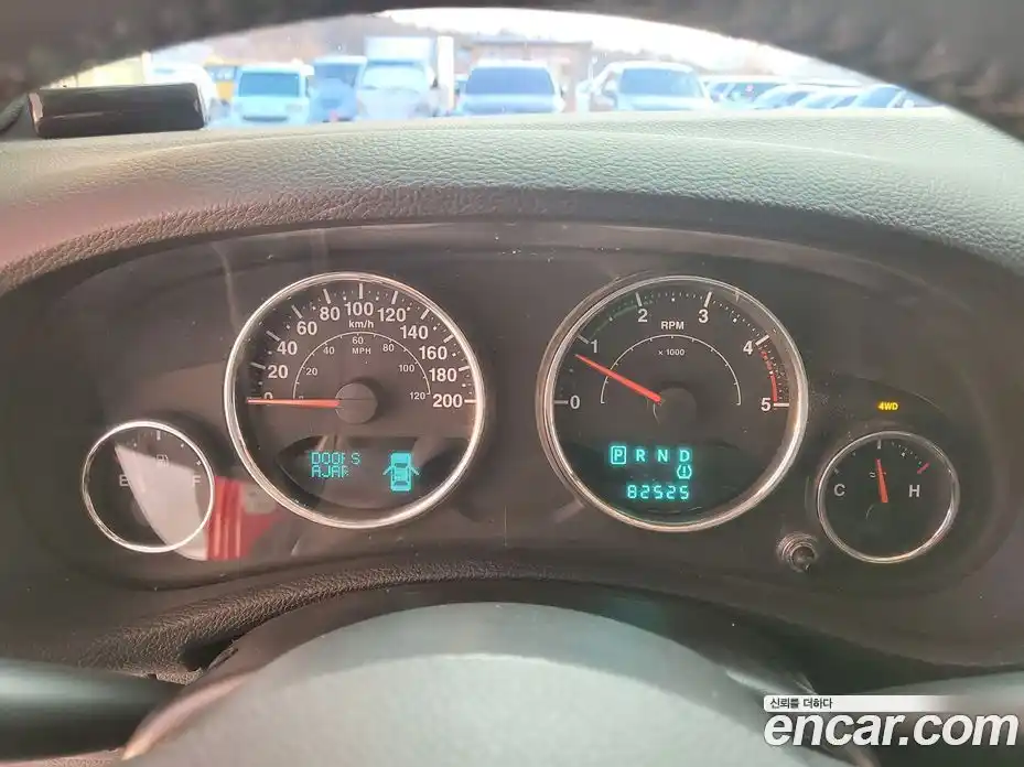 Jeep Wrangler 2014 2.8 Автомат в Москве № 535324, фото 13