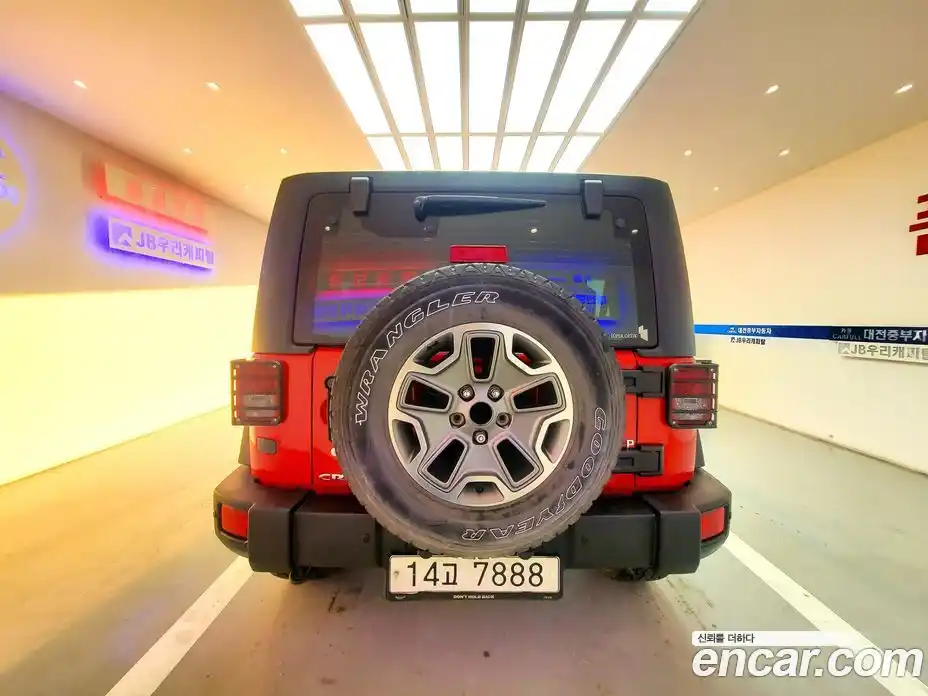 Jeep Wrangler 2014 2.8 Автомат в Москве № 535324, фото 3