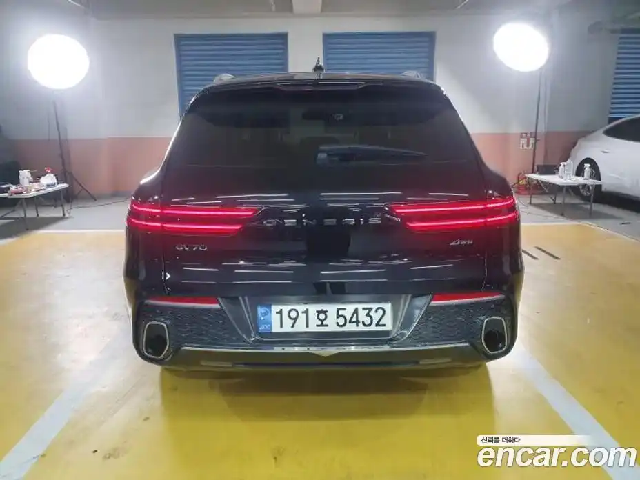 Genesis GV70 2023 2.5 Автомат в Москве № 536707, фото 12
