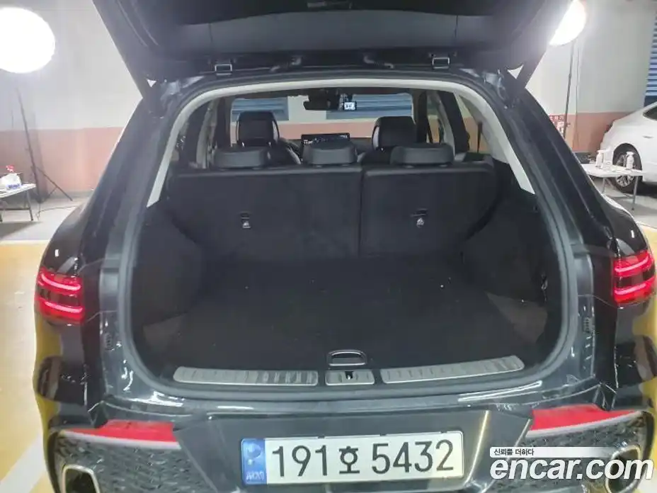 Genesis GV70 2023 2.5 Автомат в Москве № 536707, фото 13