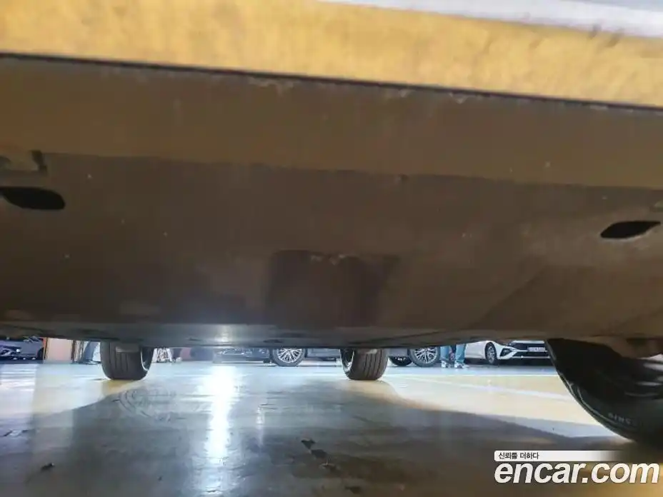 Genesis GV70 2023 2.5 Автомат в Москве № 536707, фото 16