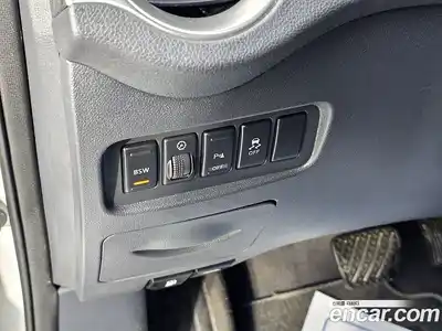 Renault QM5 2014 2.0 Автомат в Москве № 537530, миниатюра 11