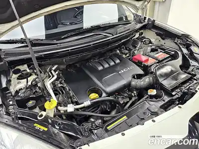 Renault QM5 2014 2.0 Автомат в Москве № 537530, миниатюра 5