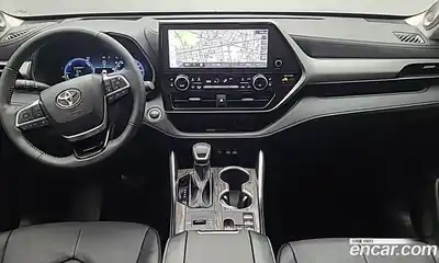 Toyota Highlander 2025 2.5 Автомат в Москве № 537816, миниатюра 8