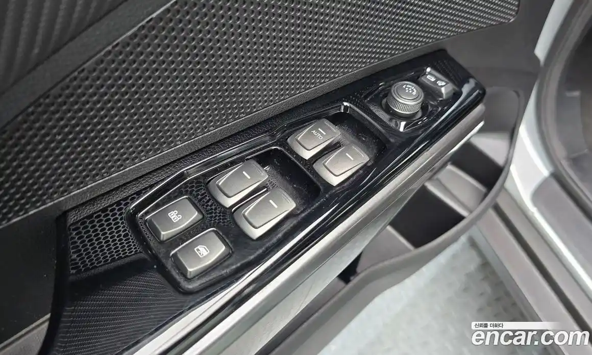 SsangYong TIBOLI 2021 1.6 Автомат в Москве № 539112, фото 14