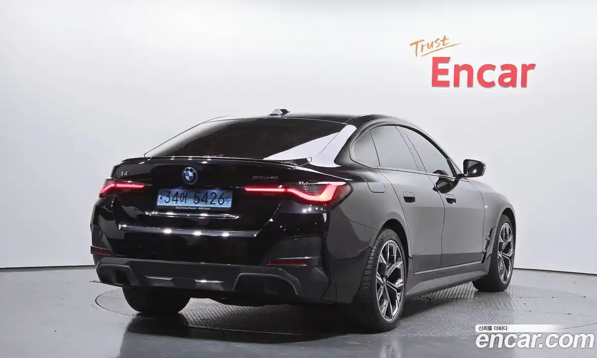 BMW i4 2023 0.2 Автомат в Москве № 539296, фото 1