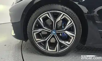 BMW i4 2023 0.2 Автомат в Москве № 539296, миниатюра 4