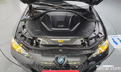 BMW i4 2023 0.2 Автомат в Москве № 539296, миниатюра 5