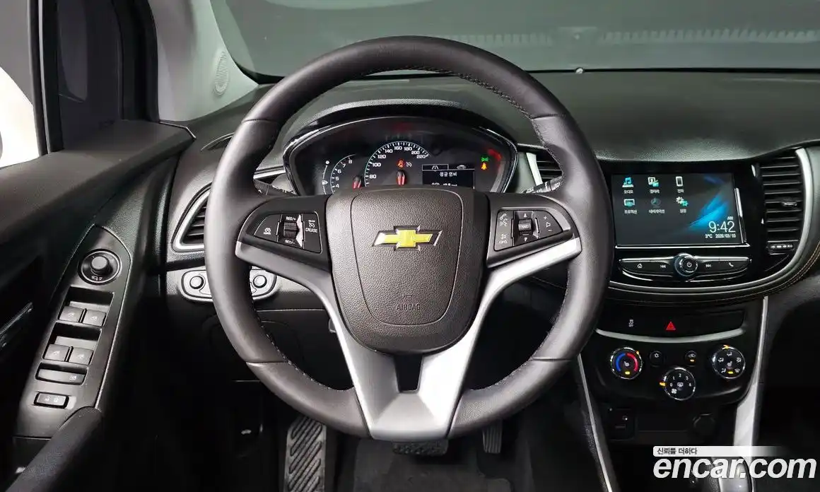 Chevrolet Trax 2018 1.4 Автомат в Москве № 539881, фото 13