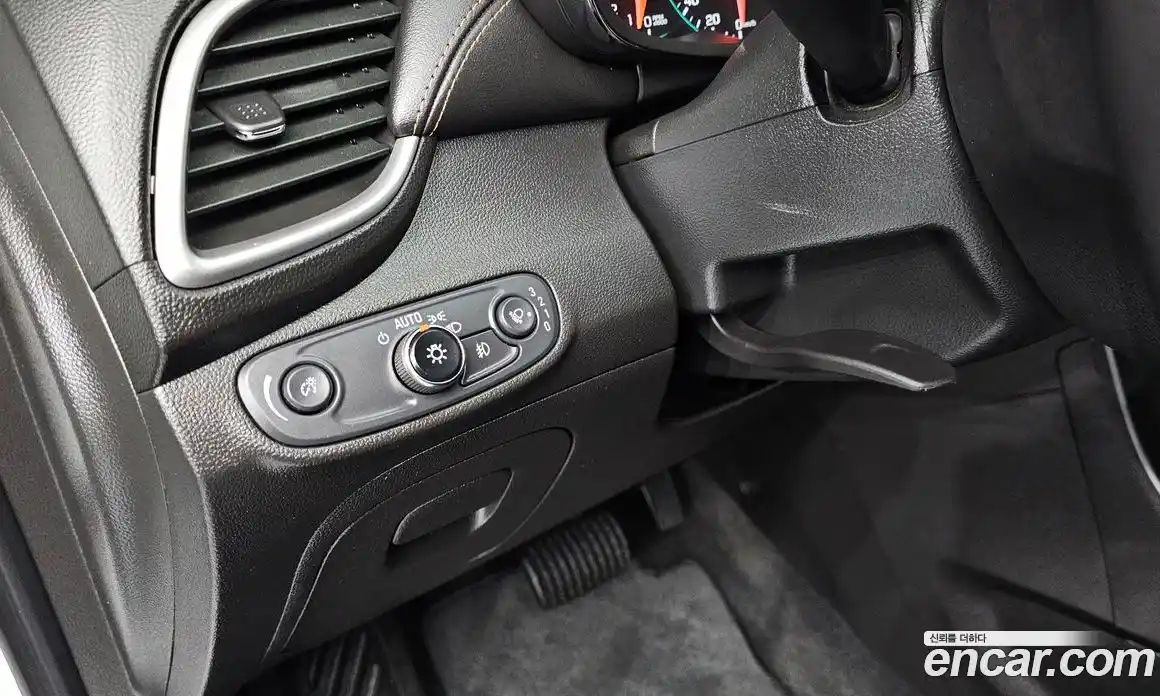 Chevrolet Trax 2018 1.4 Автомат в Москве № 539881, фото 14