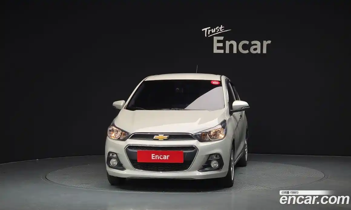 Chevrolet Spark 2018 1.0 Автомат в Москве № 539886, фото 3