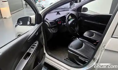 Chevrolet Spark 2018 1.0 Автомат в Москве № 539886, миниатюра 10