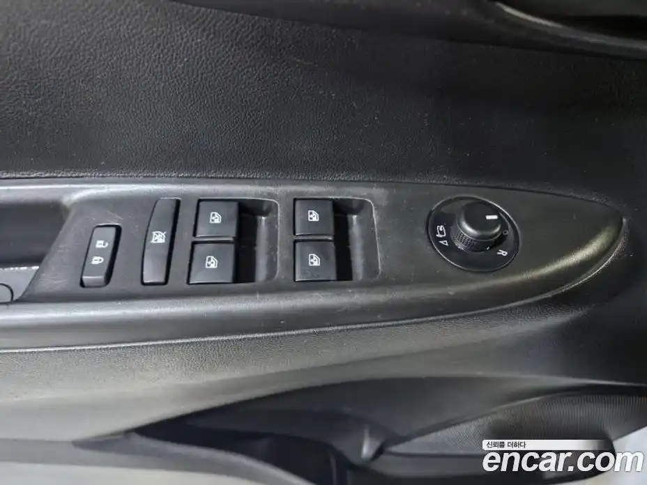 Chevrolet Spark 2016 1.0 Автомат в Москве № 540000, фото 12