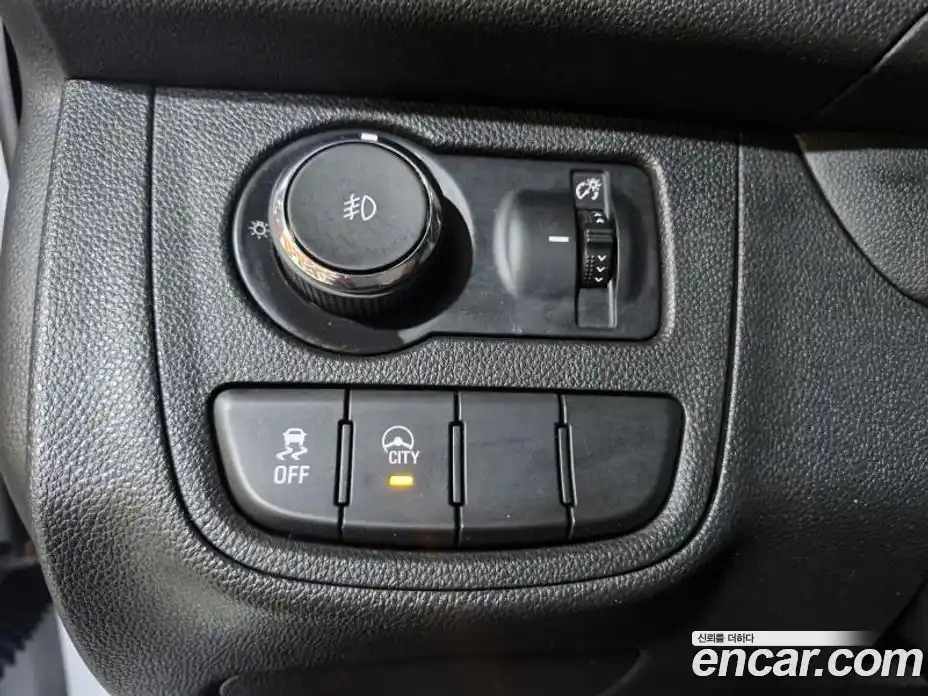 Chevrolet Spark 2016 1.0 Автомат в Москве № 540000, фото 13