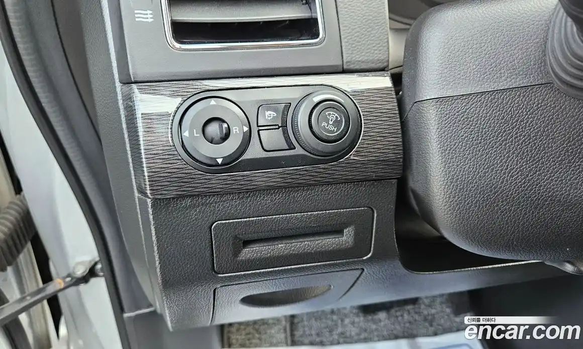 Chevrolet Captiva 2015 2.0 Автомат в Москве № 540112, фото 14