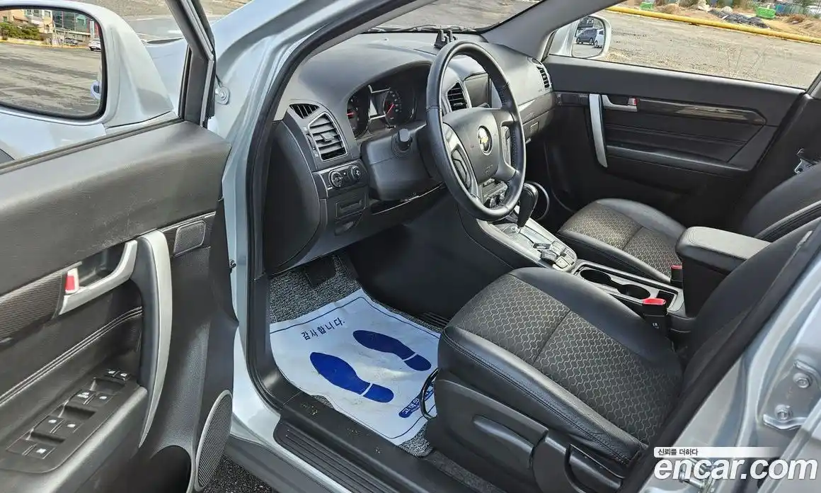 Chevrolet Captiva 2015 2.0 Автомат в Москве № 540112, фото 10