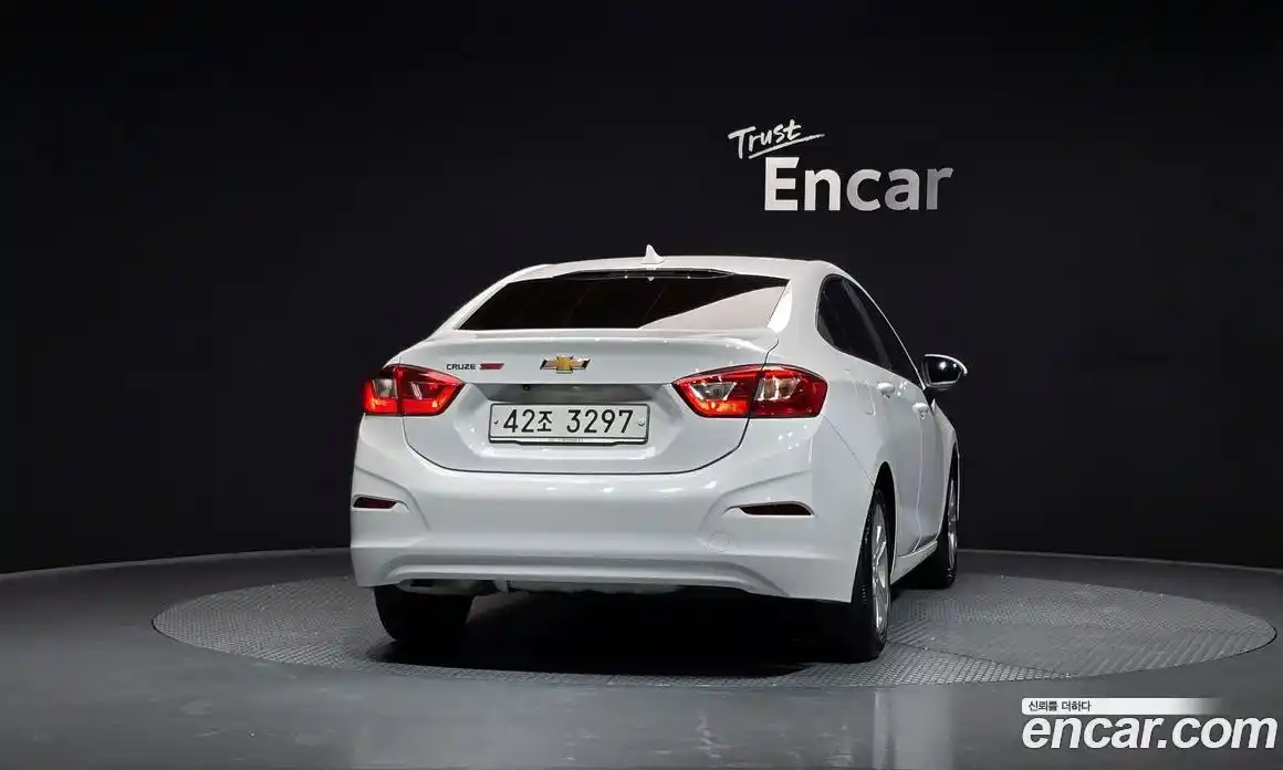 Chevrolet Cruze 2017 1.4 Автомат в Москве № 540124, фото 4