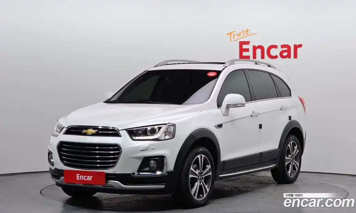 Chevrolet Captiva 2016 2.0 Автомат в Москве № 540232, фото 1