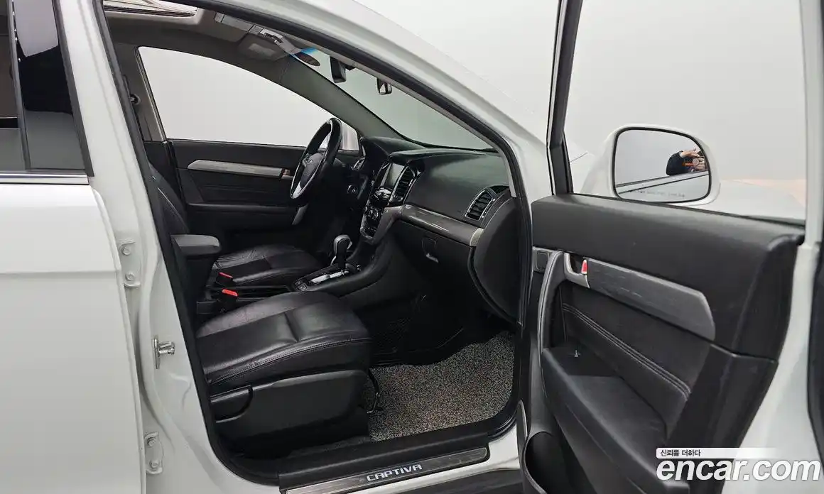 Chevrolet Captiva 2016 2.0 Автомат в Москве № 540232, фото 18