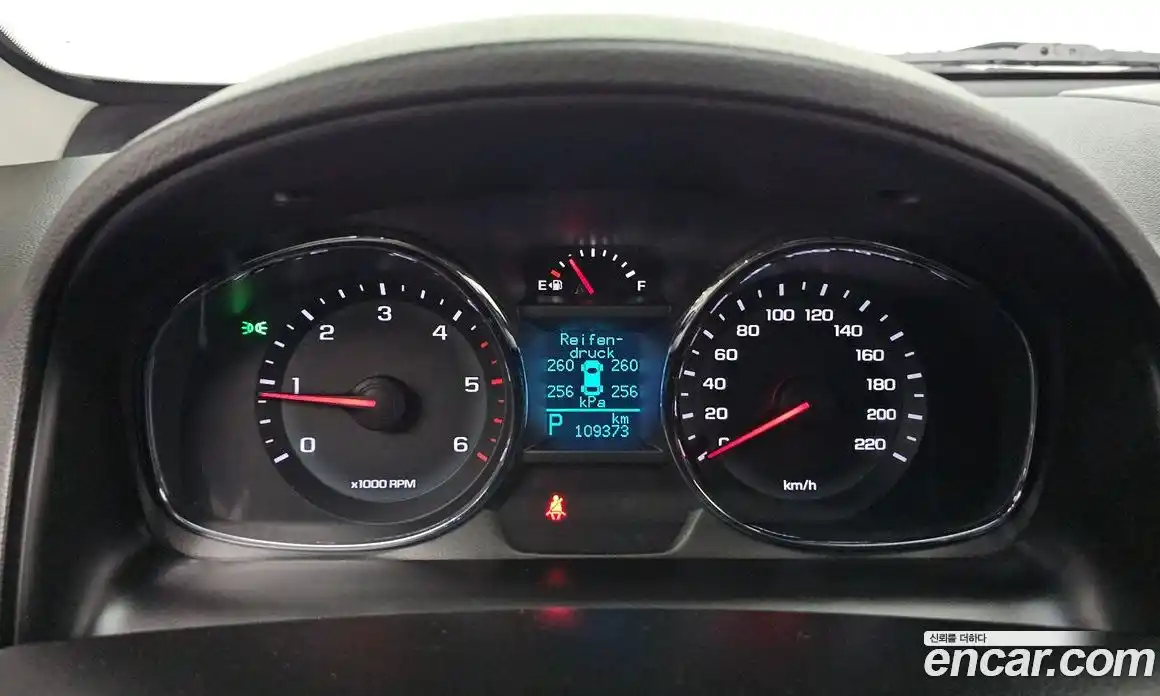 Chevrolet Captiva 2016 2.0 Автомат в Москве № 540232, фото 8