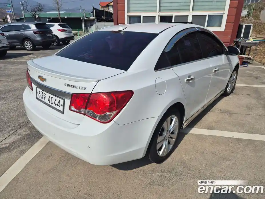 Chevrolet Cruze 2014 1.8 Автомат в Москве № 540700, фото 4