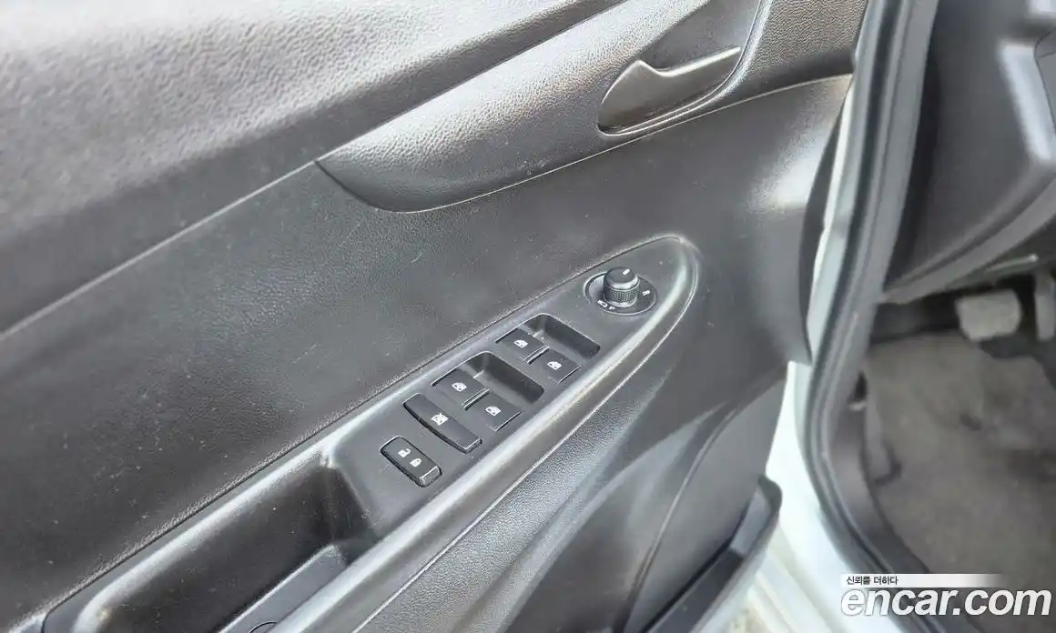 Chevrolet Spark 2016 1.0 Автомат в Москве № 540760, фото 18