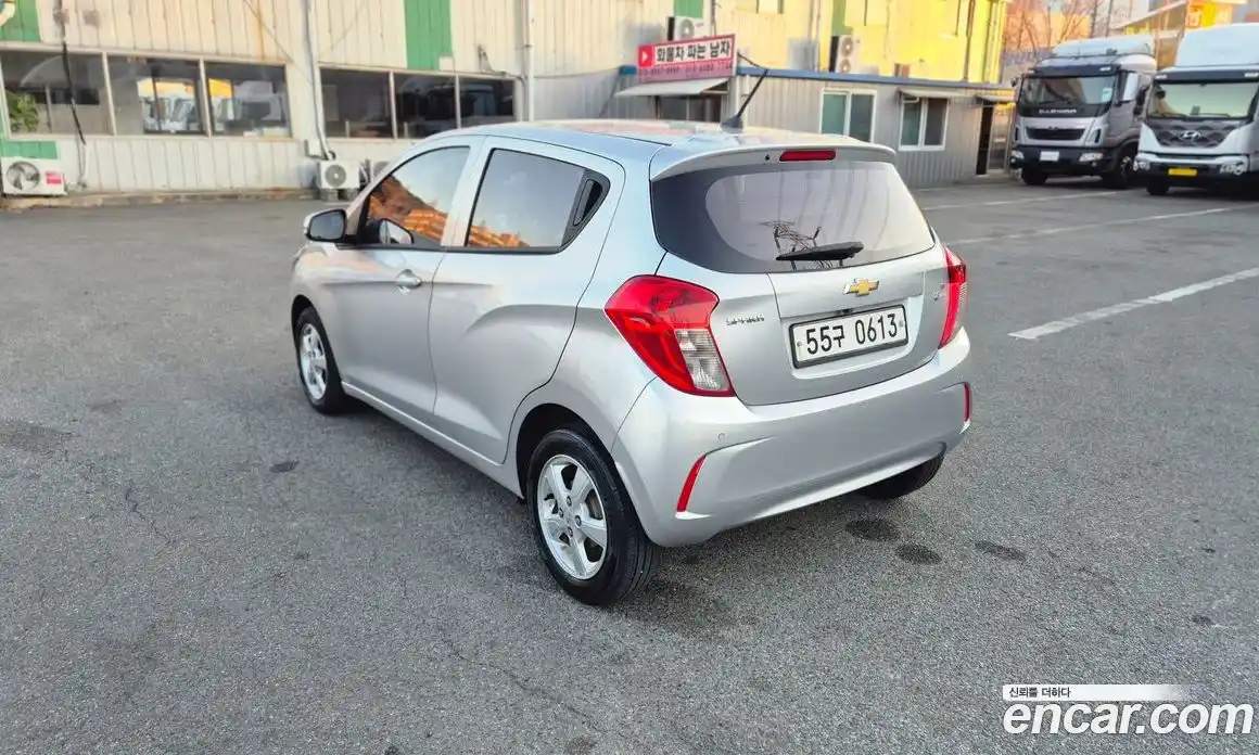 Chevrolet Spark 2016 1.0 Автомат в Москве № 540760, фото 7